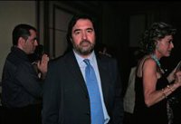 Guirao lamenta la muerte de Patxi Andión, un cantautor que "prestó su voz ronca a la causa" de la democracia