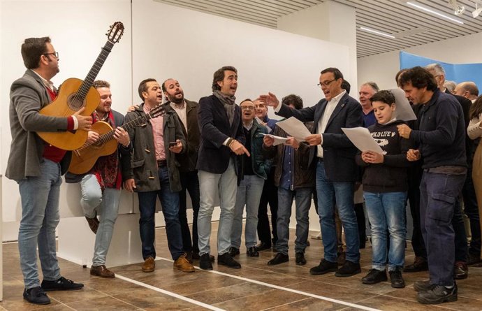 La Diputación abre las puertas a la Navidad con villancicos flamencos y su tradicional belén. 