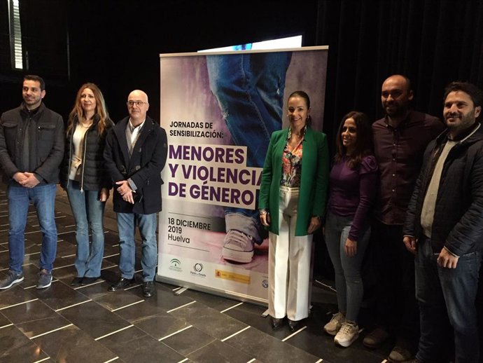 Jornadas de formación para concienciar sobre la violencia de género.