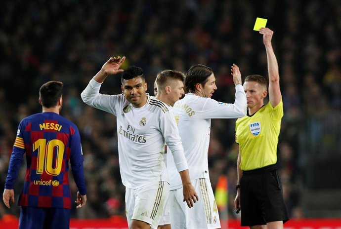 El Real Madrid se queja del árbitro y el VAR del Camp Nou