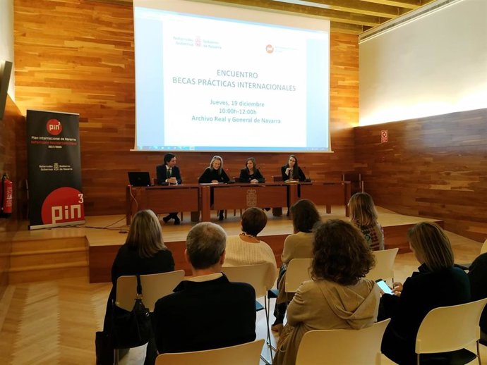 Encuentro de Becas de Prácticas Internacionales celebrado hoy