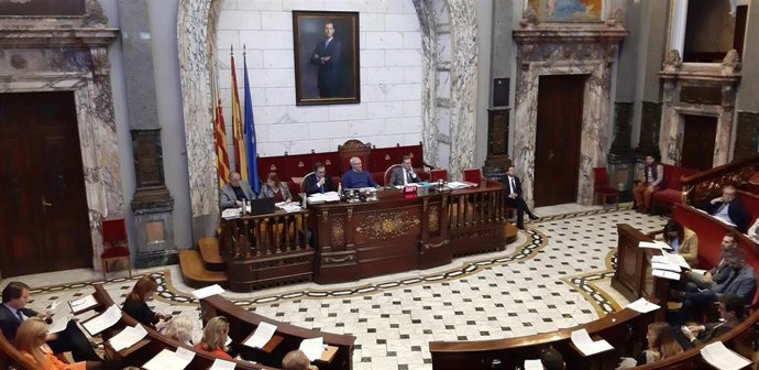 Pleno del Ayuntamiento de Valncia de la aprobación del presupuesto de 2020