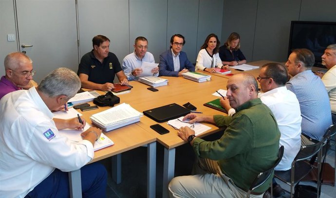 Reunión entre Fomento y taxistas (Foto de archivo).