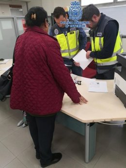 Imagen de las comprobaciones llevadas a cabo sobre el cobro de prestaciones en Motril