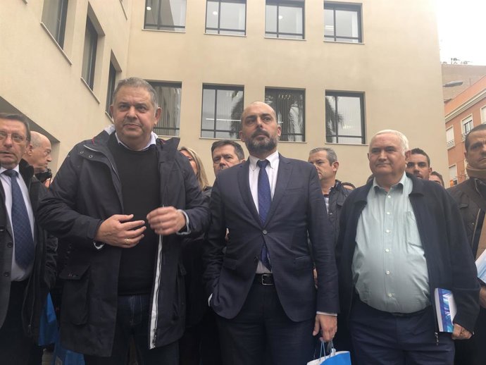 Agua.- Los regantes critican la "prepotencia" del Ministerio y advierten que la 