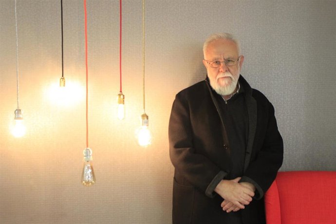 El escritor y director de cine asturiano Gonzalo Suárez.