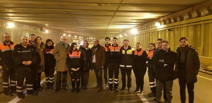 La consejera de Fomento, Infraestructuras y Ordenación del Territorio, Marifrán Carazo, en el simulacro de incendio en el túnel de San Juan de Aznalfarache (Sevilla)
