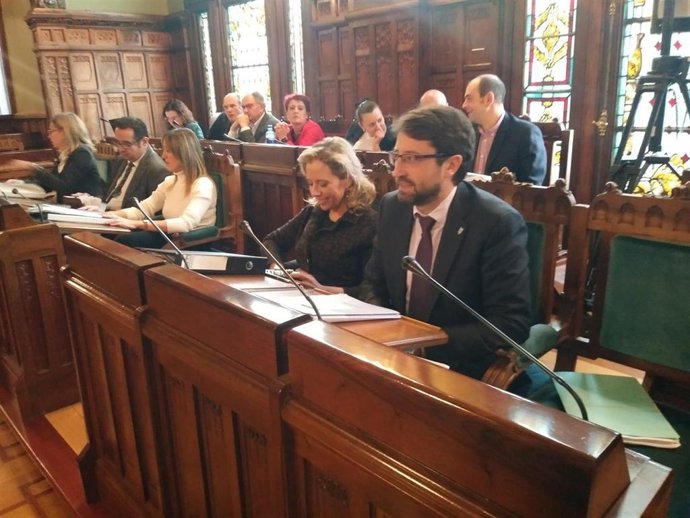 El consejero de Industria, Empleo y Promoción Económica, Enrique Fernández.