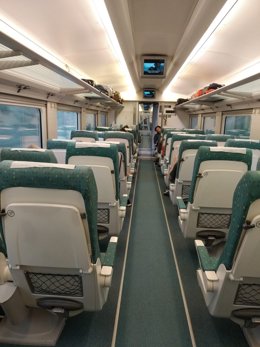 Interior de un Alvia de Renfe que cubre el trayecto Gijón-Madrid.