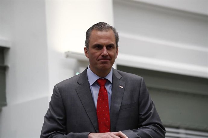 El secretario general de Vox y portavoz de esta formación en el Ayuntamiento de Madrid, Javier Ortega Smith, durante un pleno en el Consistorio 