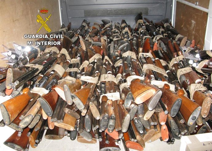 Armas convertidas en chatarra por la Guardia Civil de León.