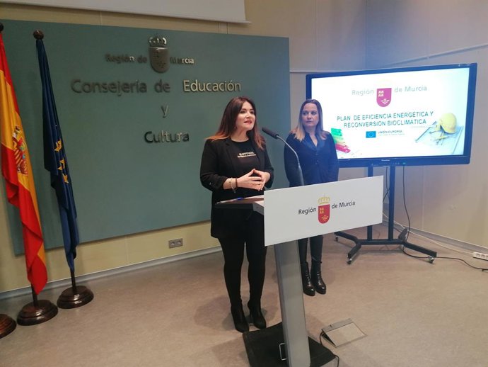 La Comunidad invertirá 26,6 millones para retirar el amianto en 161 centros educ