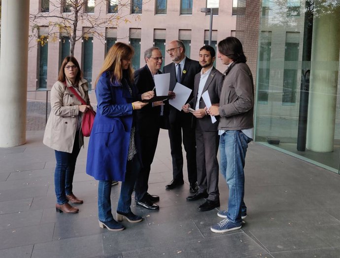 El president Quim Torra s'autoinculpa per l'1-O, amb el conseller Dami Calvet, Laura Borrs, Eduard Pujol, Gemma Geis i Francesc de Dalmases