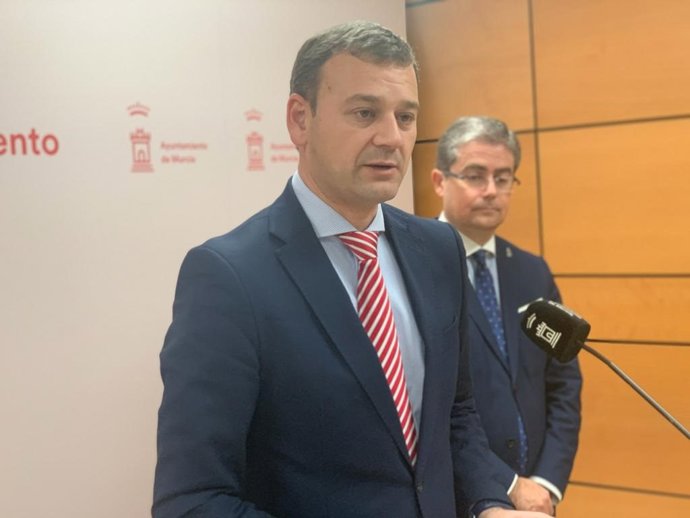 Imagen del eidl en la rueda de prensa