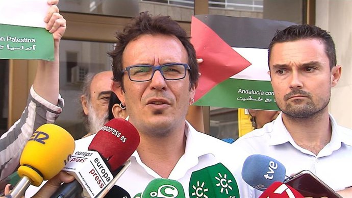 El alcalde de Cádiz hace declaraciones a la salida del juzgado