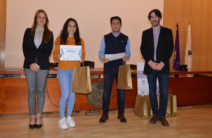 [Grupoalmeria] [L Comunicacion.Almeria.Dgob] Nota De Prensa Y Foto Alumna Ies Sierra Nevada De Fiñana, Ganadora Premio Proyecto Tecnológico Guadalinfo Stem
