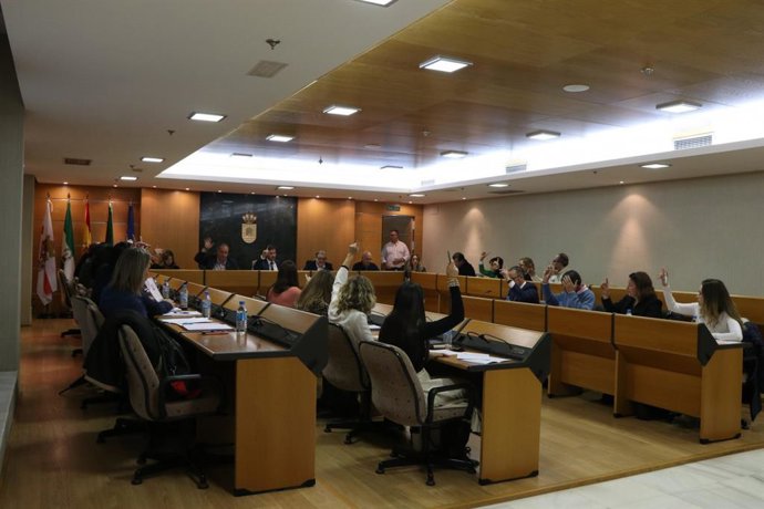 Almería.-El Ayuntamiento de El Ejido insta al Gobierno a defender en la UE "prec