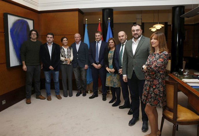 Reunión entre Foro y el Gobierno asturiano sobre el presupuesto autonómico de 2020