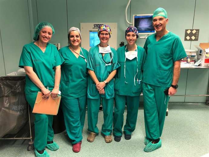 Es el segundo centro que realiza esta intervención en España, tras el Complexo Hospitalario Universitario de Pontevedra
