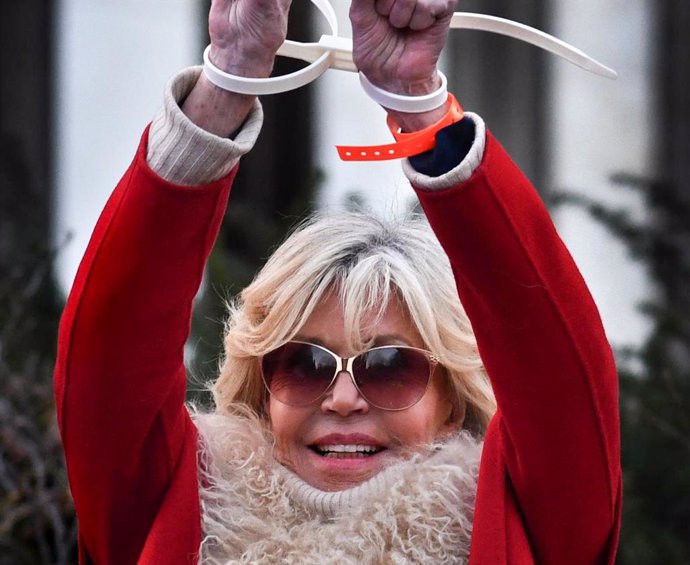 Jane Fonda arrestada por quinta vez durante una protesta contra el cambio climát