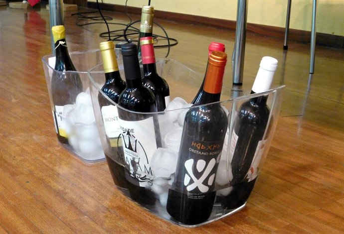 Fundación Tierra de Viñedos lleva la cultura del vino a más de 1.500 personas tr