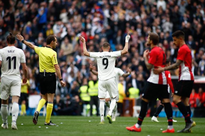 Karim Benzema celebra un gol en un partido entre el Real Madrid y el Athletic Club