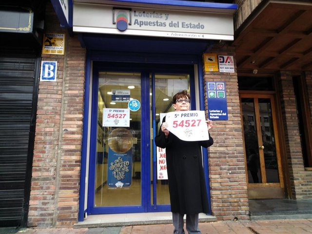 Blanca Peramos, que ha repartido en Segovia 10,2 millones del 54.527.