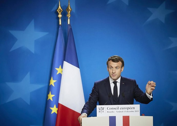 Francia.- Macron renuncia a su futura pensión vitalicia como expresidente para s