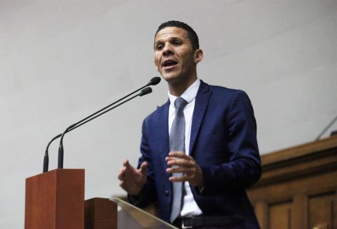 El diputado de la oposición venezolana Gilber Caro