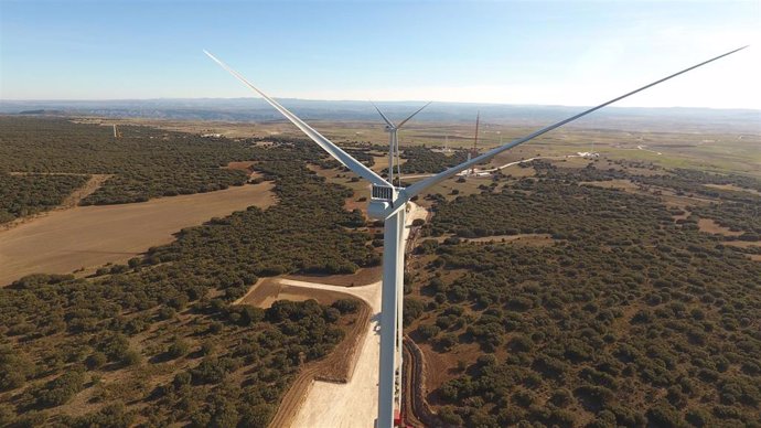 Enel Green Power España conecta cinco parques eólicos en Teruel con una inversión de 165 millones.