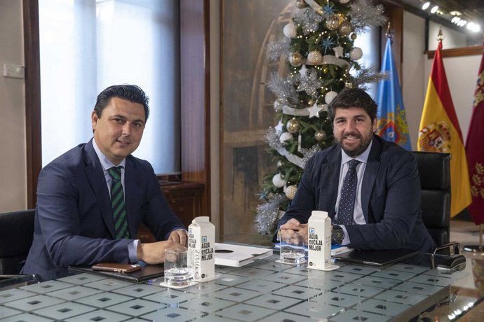 Agua.-López Miras y alcalde San Javier se unen "ante el claro boicot del Gobiern