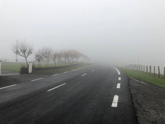 Uno de los tramos de la carretera N-121-B que se ha rehabilitado