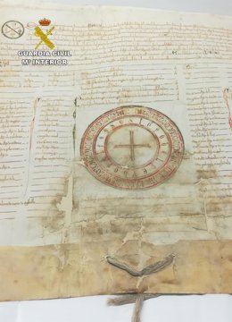 Guardia Civil recupera pergamino de 1266 del rey Alfonso X en el que se delimita el territorio de Diócesis de Cartagena