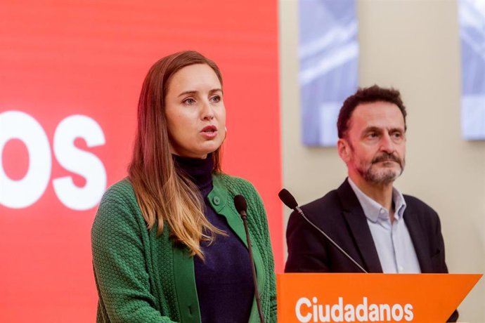 El diputado de Ciudadanos, Edmundo Bal y la portavoz de la Comisión Gestora de Ciudadanos, Melisa Rodríguez, en rueda de prensa tras la reunión de la Comisión Gestora de Ciudadanos, en Madrid (España), a 23 de diciembre de 2019.