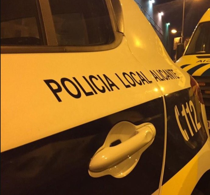 Vehículo de la Policía Local de Alicante