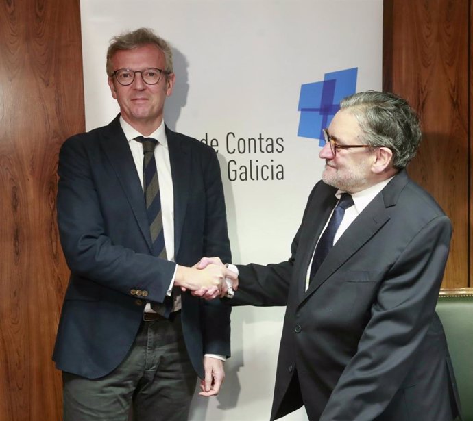 El vicepresidente de la Xunta, Alfonso Rueda, y el conselleiro maior del Consello de Contas, José Antonio Redondo.