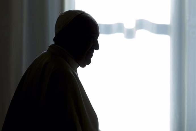 El Papa en la Misa de Nochebuena: "No podemos esperar que la Iglesia sea perfect