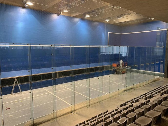 Nota De Prensa: Pintura Y Luces Nuevas En El Trinquete De Mendillorri Para Acoger En Diciembre Del Próximo Año El Torneo Internacional