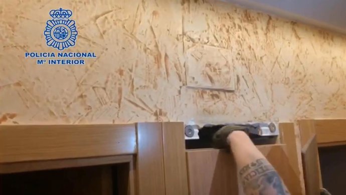 La Policía Nacional ha detenido a nueve personas en dos operaciones contra el tráfico de drogas en la ciudad de Alicante