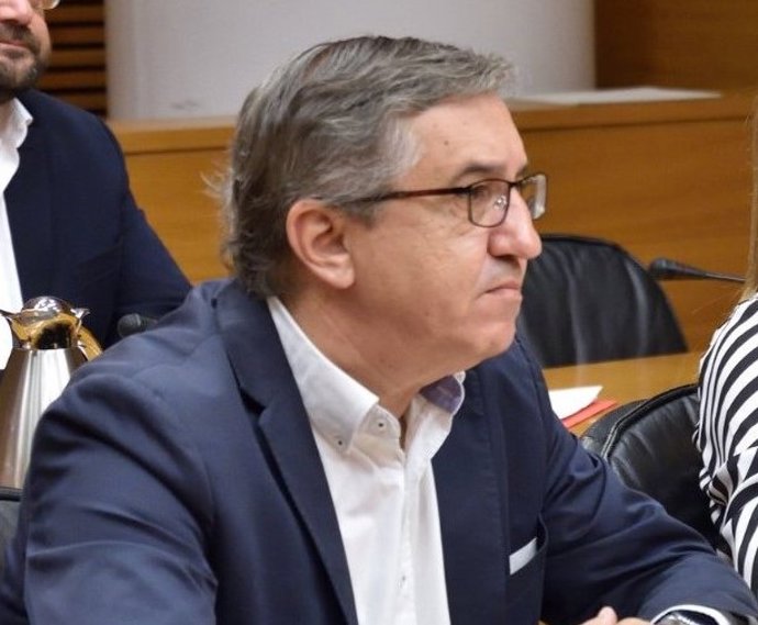 El diputado del GPP, José Antonio Rovira,