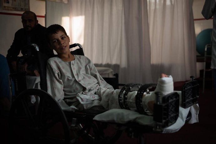 Un niño víctima de un artefacto explosivo en Afganistán