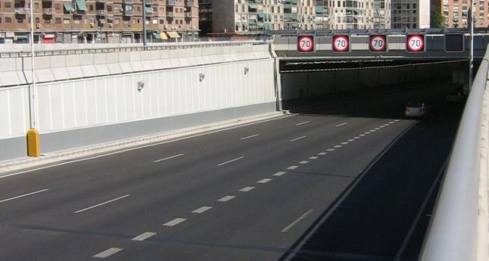 Imagen de un túnel de la ciudad de Madrid.