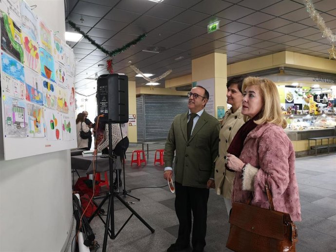 Acto del concurso escolar de dibujos 'Saluda al Mercado'