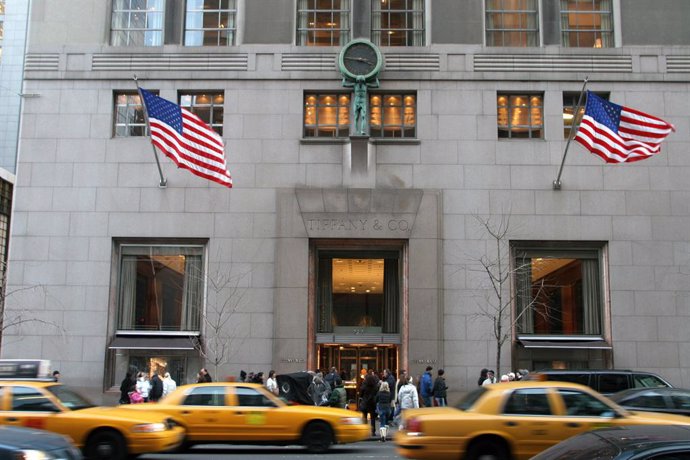 EEUU.- Tiffany vendió más en Navidad por la demanda de China