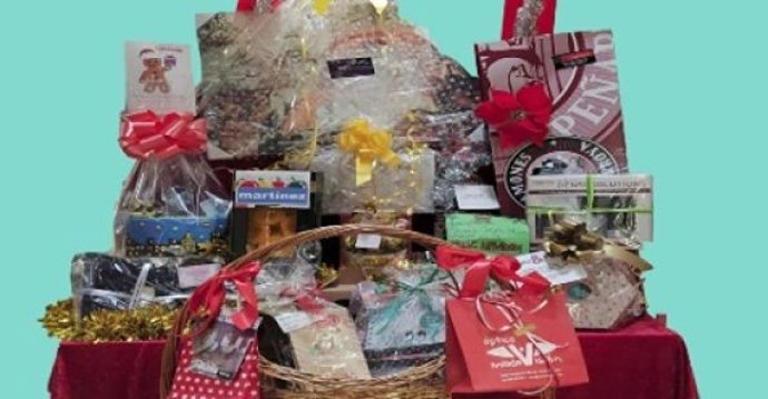 Cesta de Navidad de la Asociación de Comerciantes del Barrio Jesús