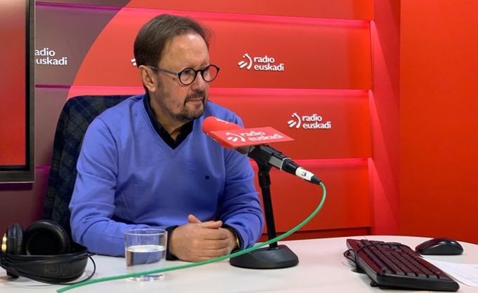 El viceconsejero de Vivienda, Pedro Jauregi, en entrevista en Radio Euskadi.