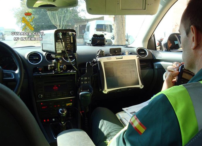Guardia Civil investiga en 48 horas a dos conductores por exceso de velocidad