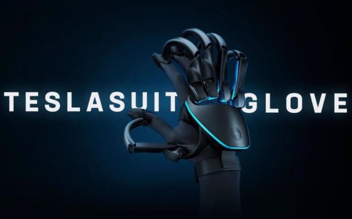 Teslasuit presenta unos guantes hápticos que permiten sentir los objetos de la R