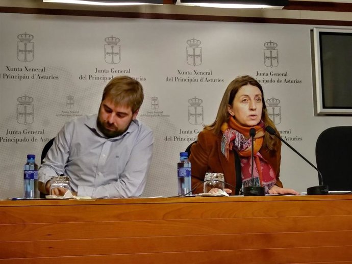 Daniel Ripa y Lorena Gil.