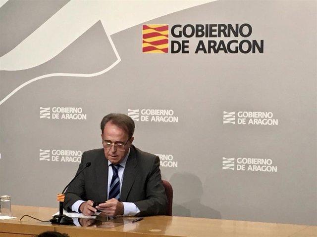 El consejero de Hacienda y Administración Pública del Gobierno de Aragón, Carlos Pérez Anadón